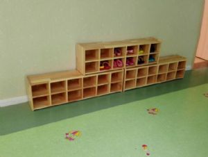 點擊查看詳細信息<br>標題：幼兒鞋柜HL-6011 閱讀次數：7199